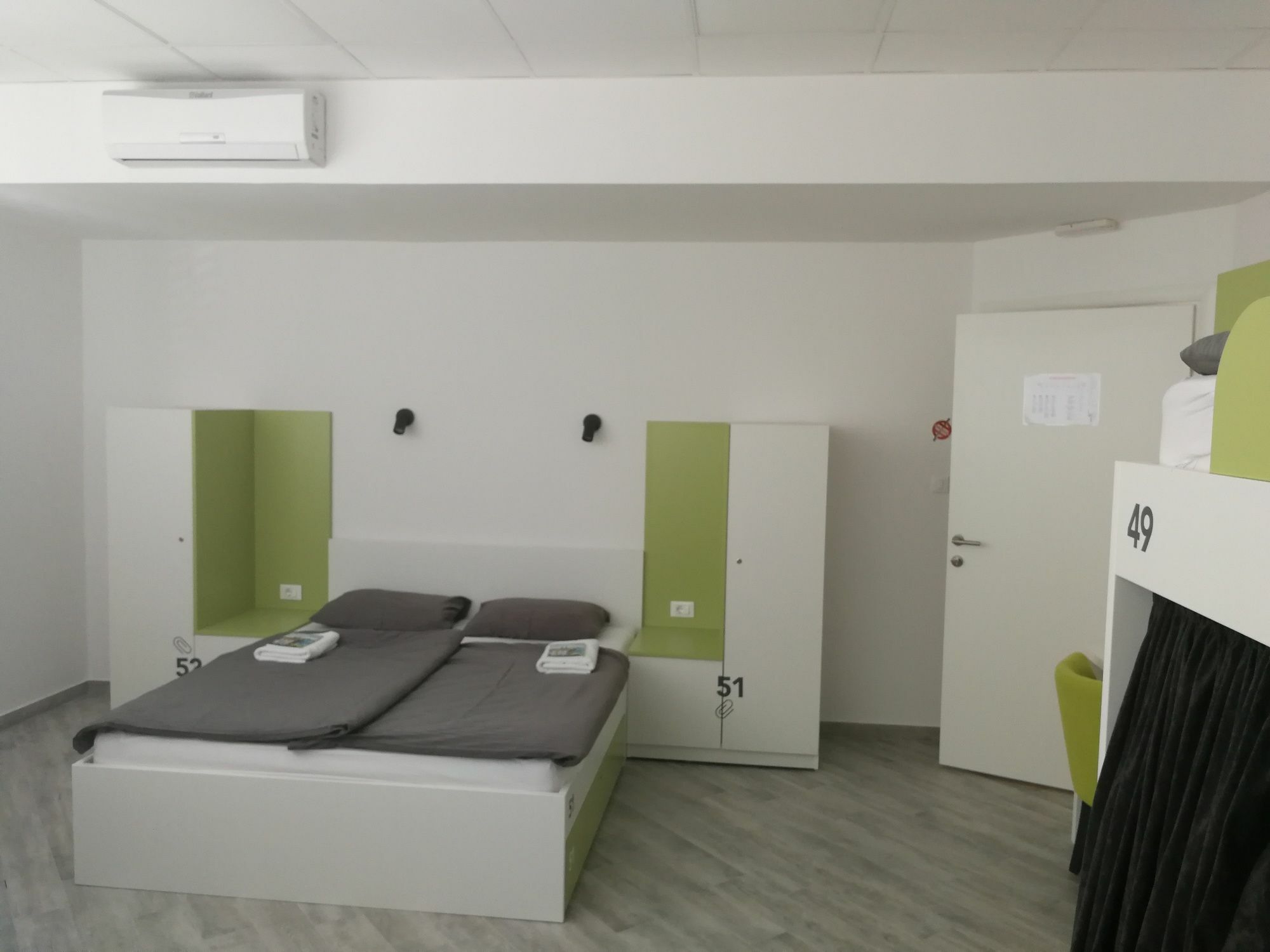 3F Hostel 자그레브 외부 사진